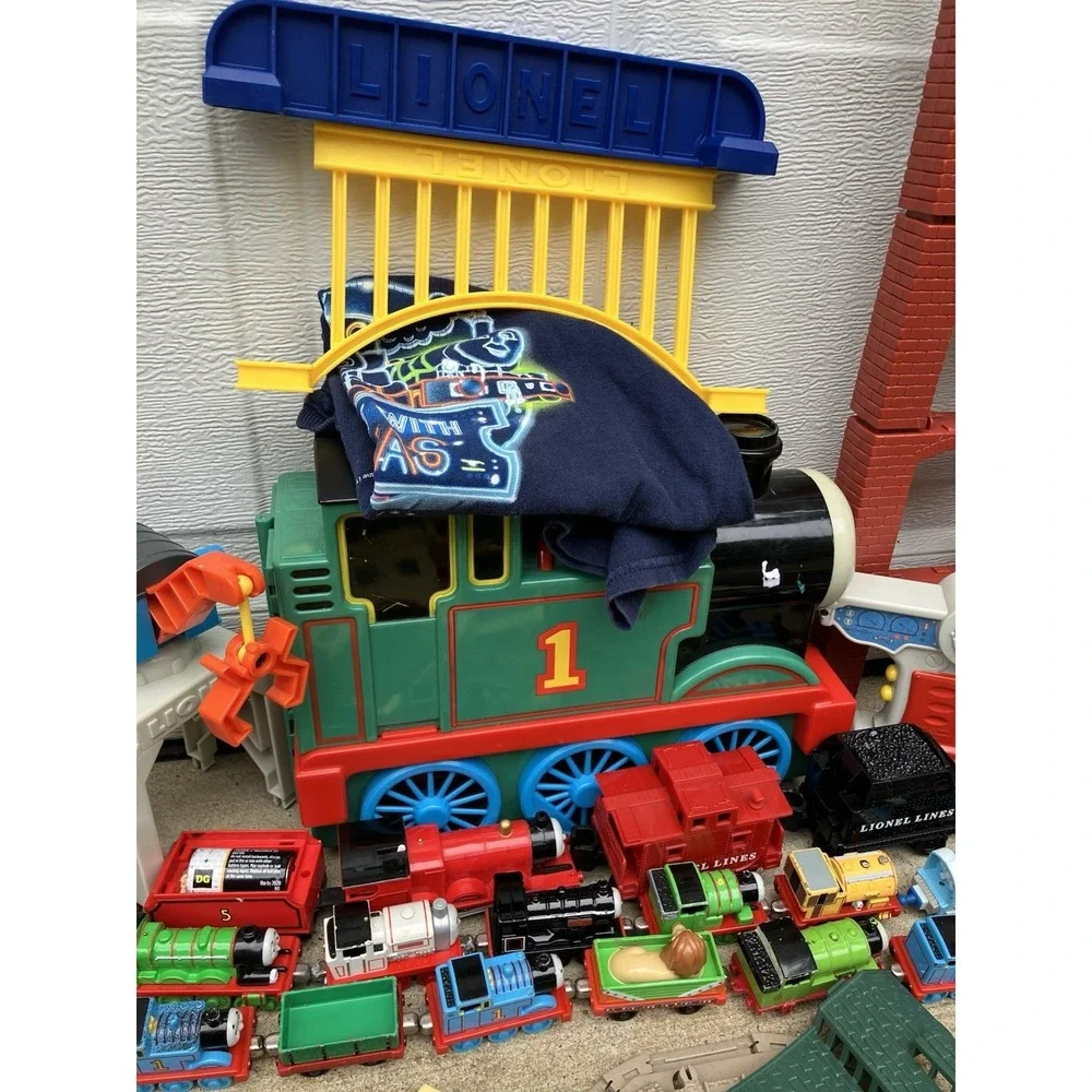 MASSIVE Thomas The Train&Friends Collection!! 100s Of Trains,Tracks,Play, Etc